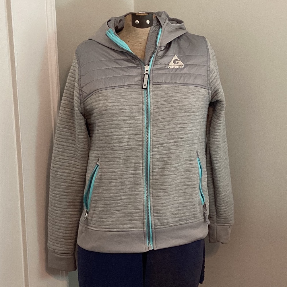Gerry Gray Blue Hooded Jacket w/ zip up pockets thumb holes